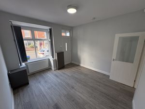 Photo 21- click for photo gallery